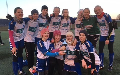 Bronse til Jenter 03 i Vinterligaen