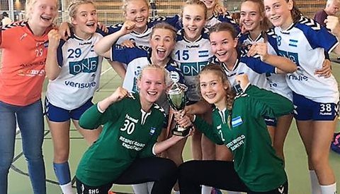 Hummel Cup 2017, Finale i både 02 og 01