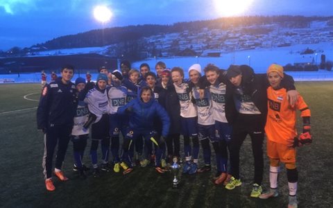 Årets første pokal til G99