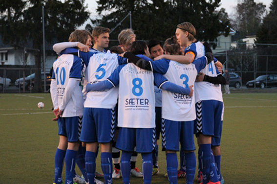 Topplaget sikret tre nye poeng