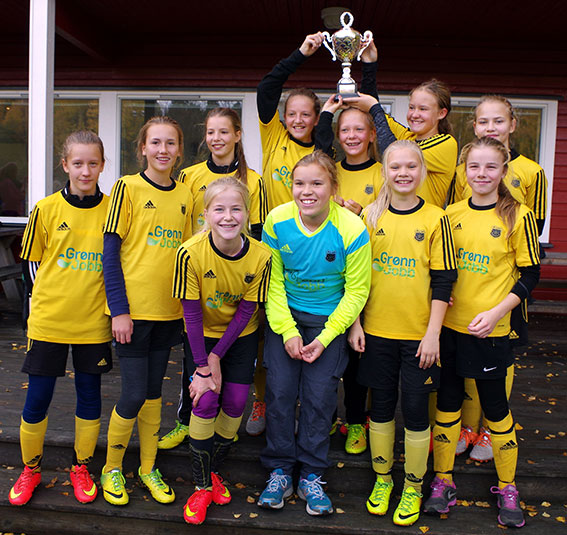 2.plass_jenter_hallager