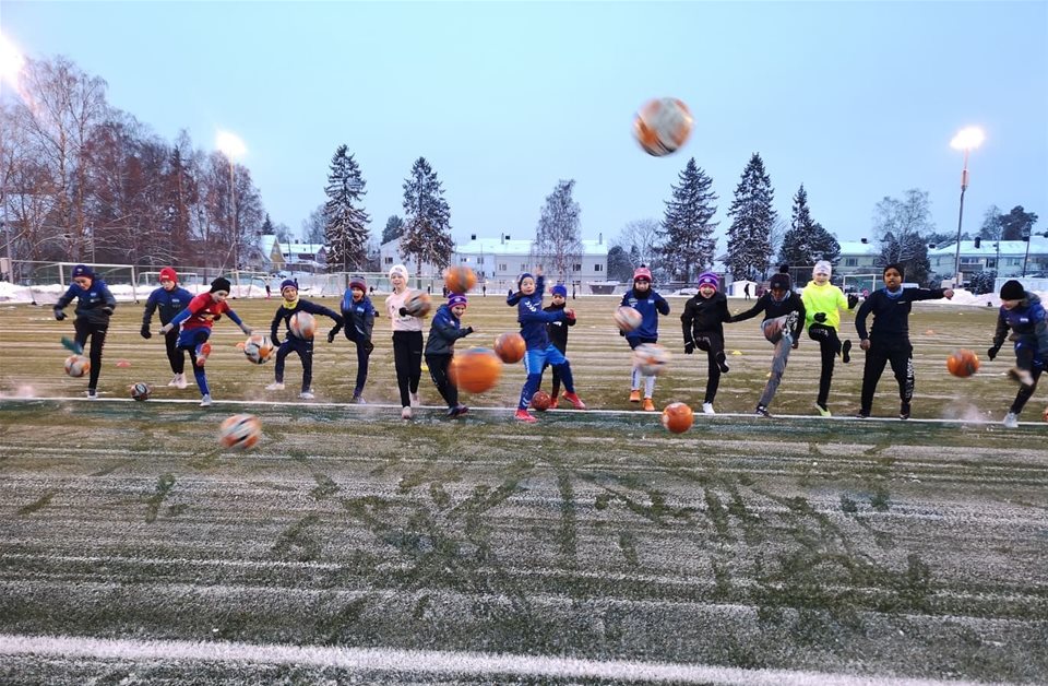 Vi søker trenere til fotballakademiet