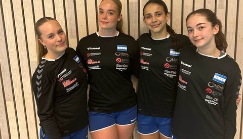 Også jentene våre skal på samling!