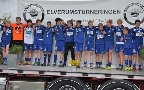 G2001 til topps på Elverum