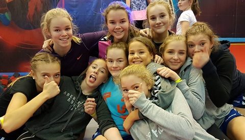 Rush trampolinepark og pizza for alle jenter 02!