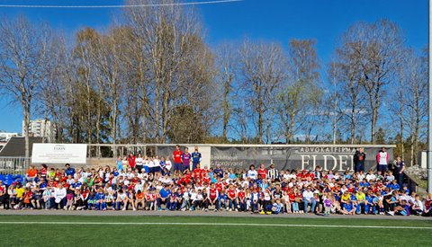 Herlig FotballtrøyeFredag!