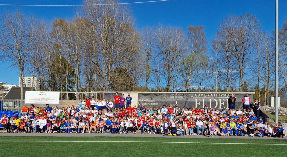 Herlig FotballtrøyeFredag!