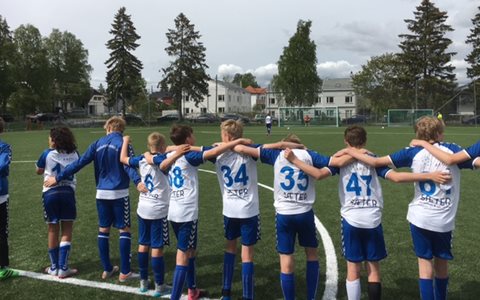 Gutter 02 videre i OBOS cup