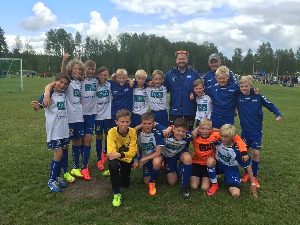Gutter 2002 vant Arvika Cup - sammen