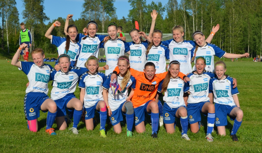 Flott bronse til Jenter 01/02