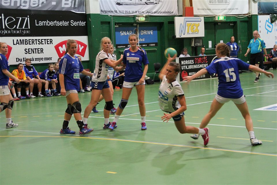 På tabelltopp etter serieåpningen