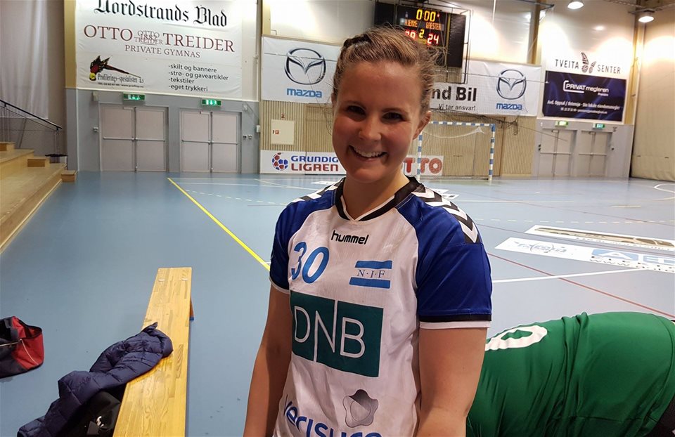 6 av 6 på Karoline