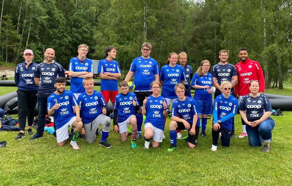 Parasport Fotball på Joshua Kings fotballskole