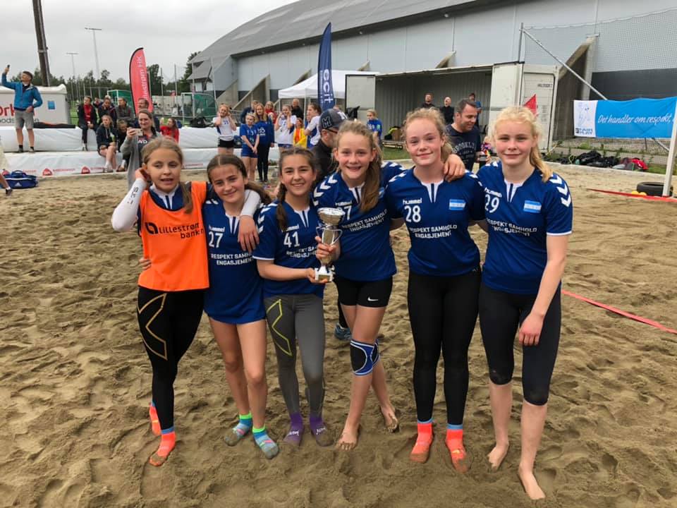 NIF J06 med 2 plass i Skedsmo Beach Cup!