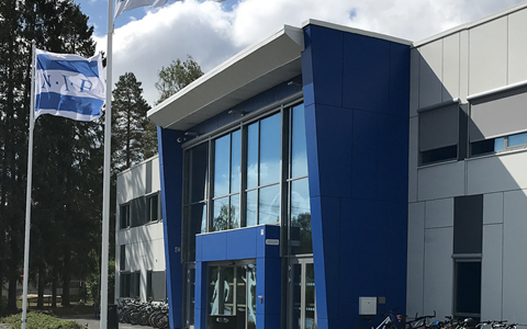Hallen ikke åpen for publikum i helgen