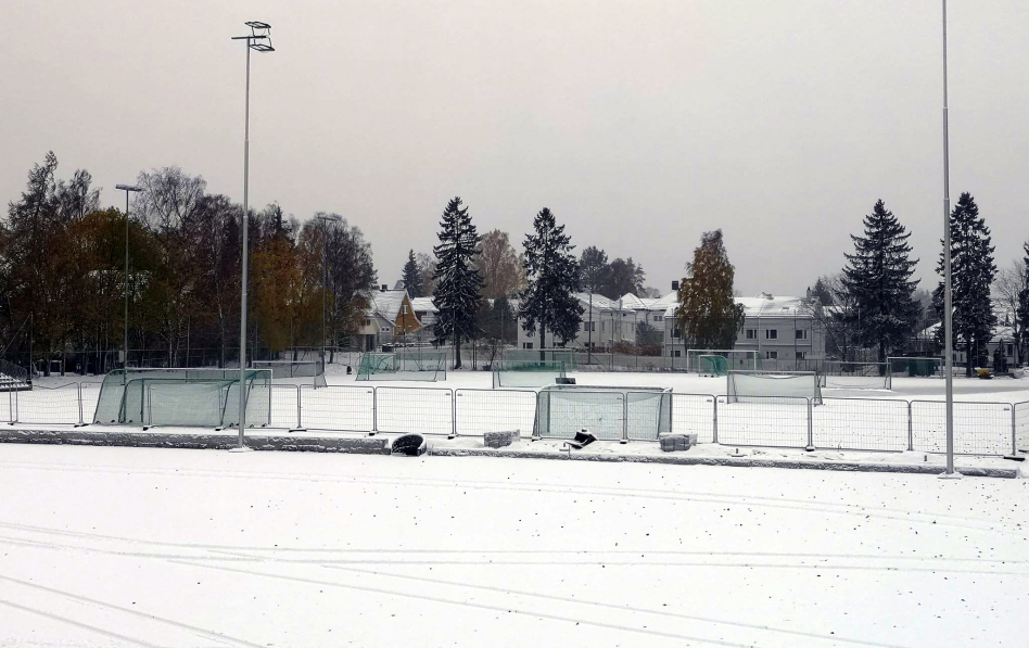 Fotballbanen er stengt i dag