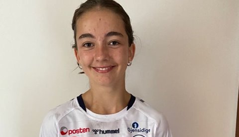Vanessa tilbake fra EM med U-landslaget!
