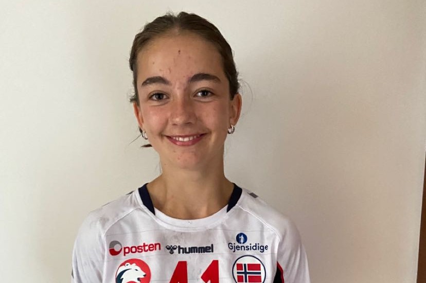 Vanessa tilbake fra EM med U-landslaget!