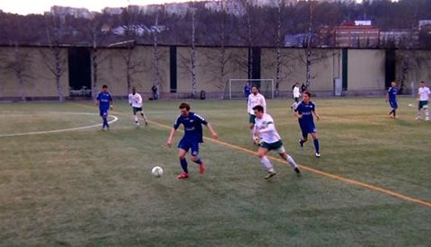 Tre spillere halveis til 100
