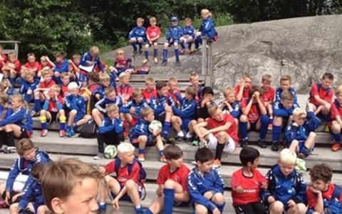 Velkommen til  Tine fotballskole!