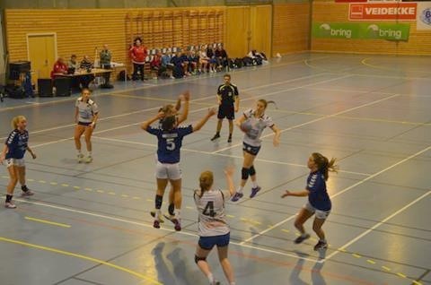 Fem poeng i første runde!