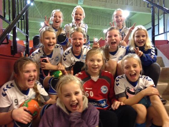 Glitrende seier til Jenter 11 mot Njård!