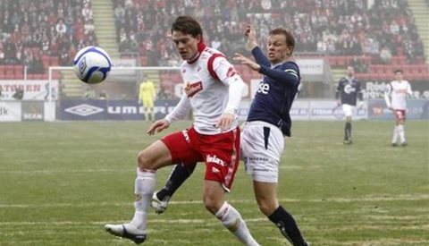 Livedekning 1830! Følg hvert et spark!
